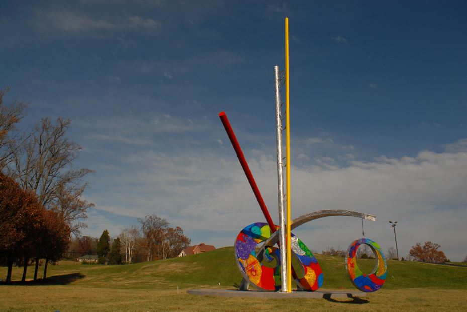 Swartz installs Large Scale Kinetic Sculpture, Johnson City, TN