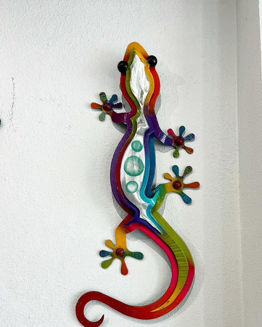 Gecko sculpture